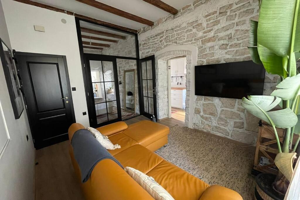 The Bungalow By The Sea In Historic Porec Old City 外观 照片
