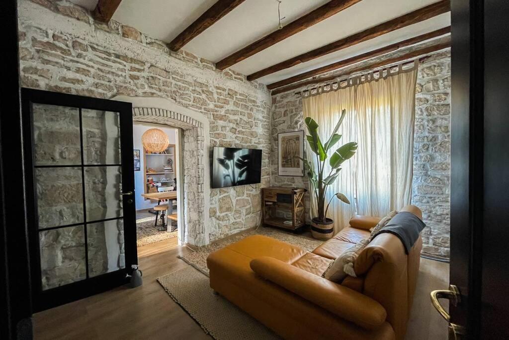 The Bungalow By The Sea In Historic Porec Old City公寓 外观 照片