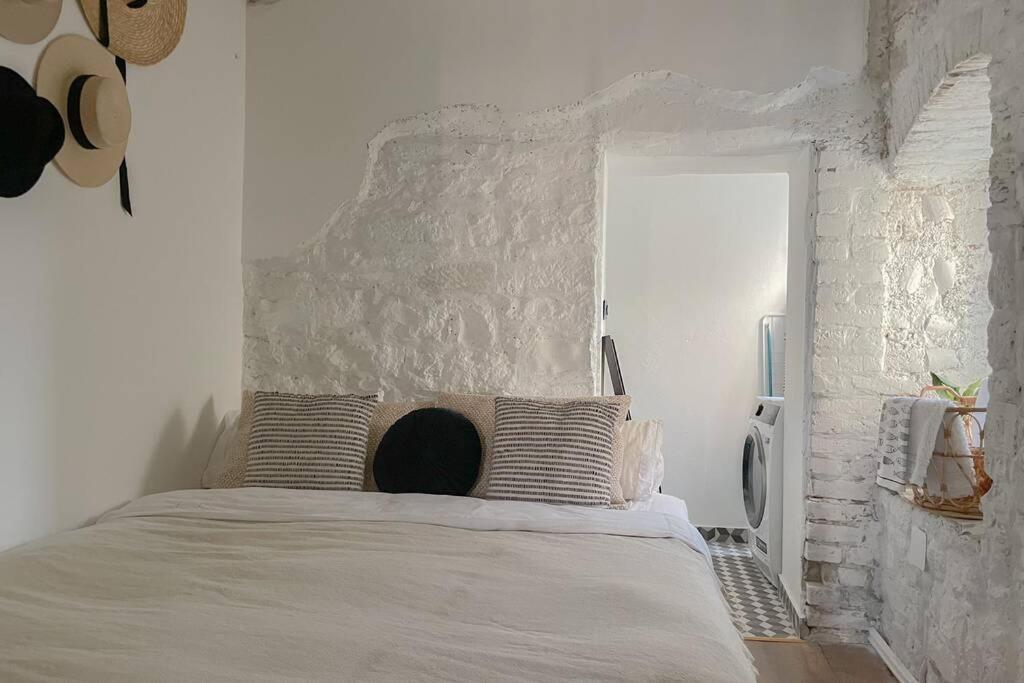 The Bungalow By The Sea In Historic Porec Old City 外观 照片